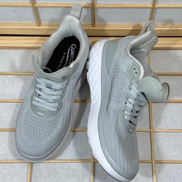Men's GDEFY XLR8 Run Grey Sneakers